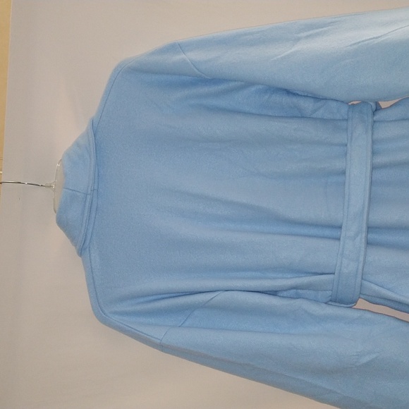 women's vintage attractive skyblue robe - Picture 4 of 5